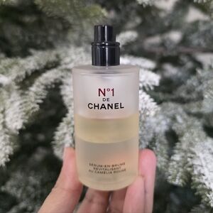 No.1 De Chanel Red Camellia Revitalizing Serum In Mist